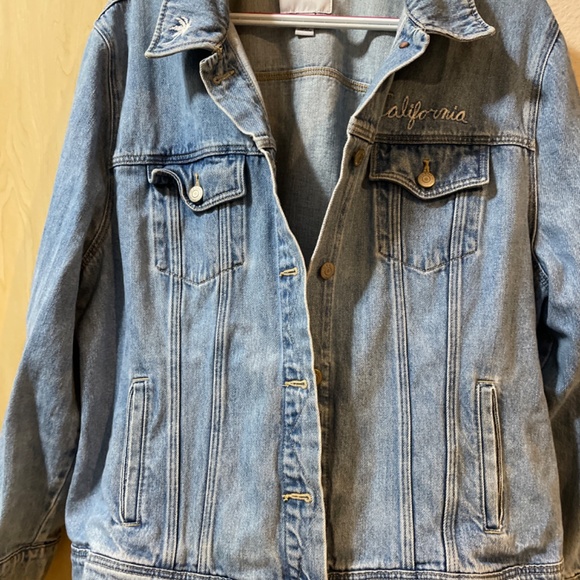 Women XXL Denim Trucker Jean Jacket Embroidered California on Chest - Picture 5 of 7